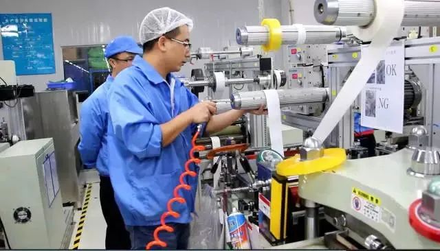 不干胶排废易断？折叠不齐？怎么解决