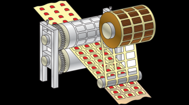 不干胶标签面材与模切工艺的关系解析（纸质+薄膜材料全攻略）