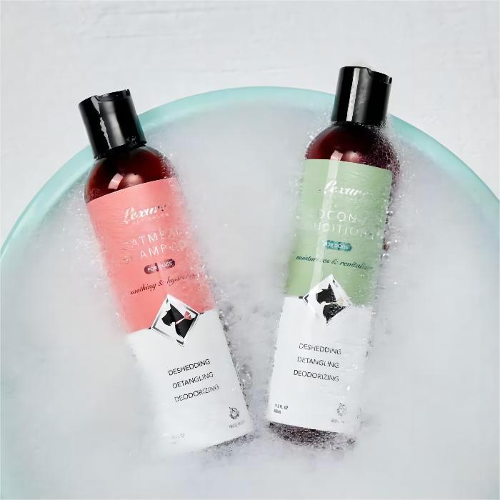 食品不干胶标签材质对比：铜版纸、合成纸、PP、PET 贴标效果示意